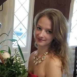 Meet your Posher, Yunona